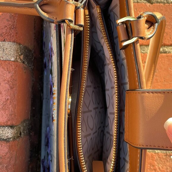 NWT Calvin Klein Cherry Blossom Tote w/Matching Card Case - Embroidered - Picture 10 of 16